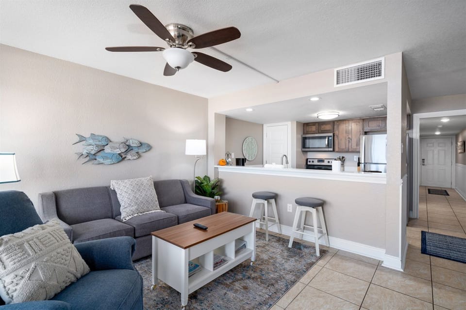 Open Concept Living Room, Kitchen, & Dining Area