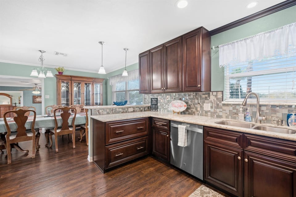 Full Kitchen - Stainless Appliances - First Floor