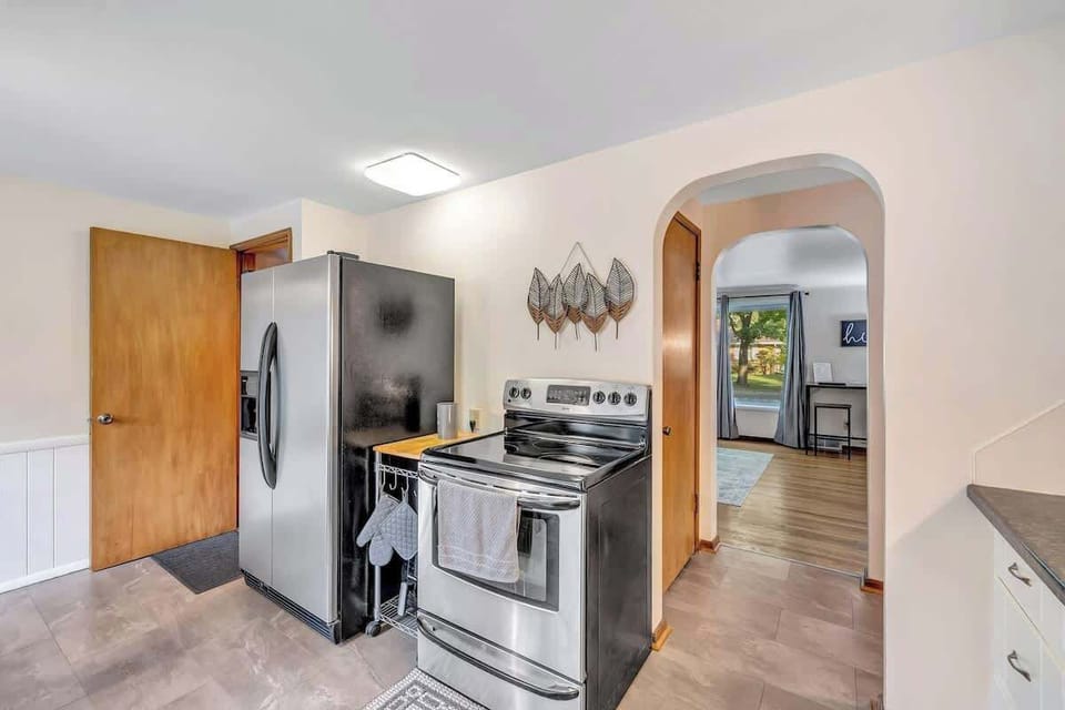 2-door fridge and stove/oven range