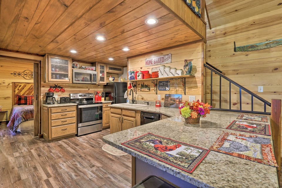 Kitchen | Coffee Maker | Toaster | Diswasher