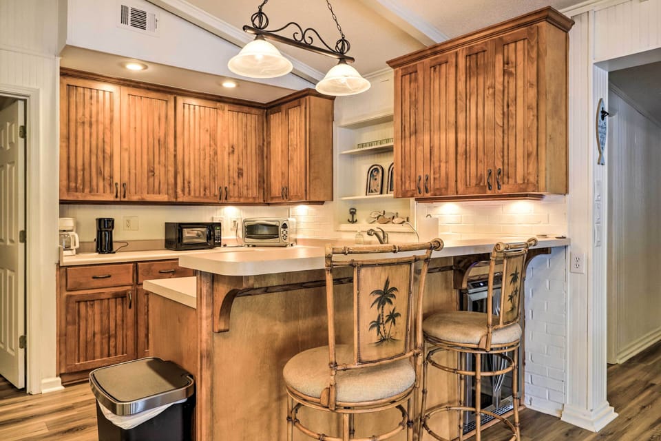 Kitchen | Cooking Basics | Toaster Oven | Ice Maker