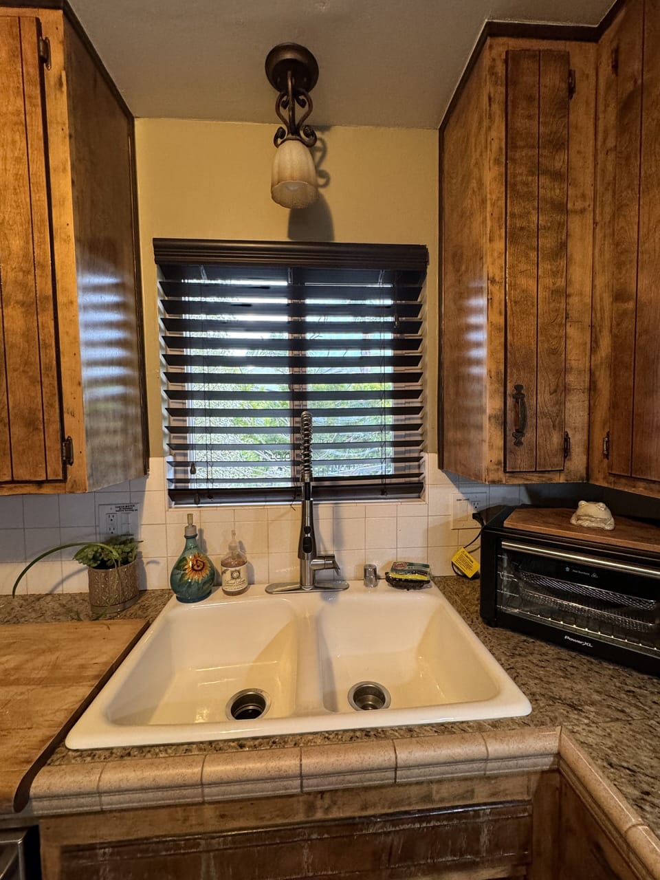 kitchen with view of the front patio