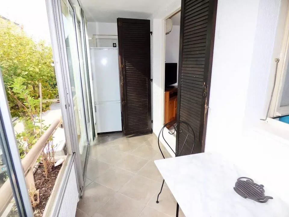 Residence La Croisette B - Close to the beach, walking distance, private parking Apartment in La Seyne-sur-Mer