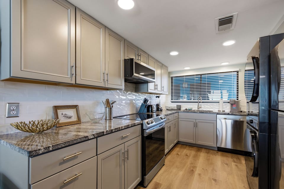 Large spacious kitchen.