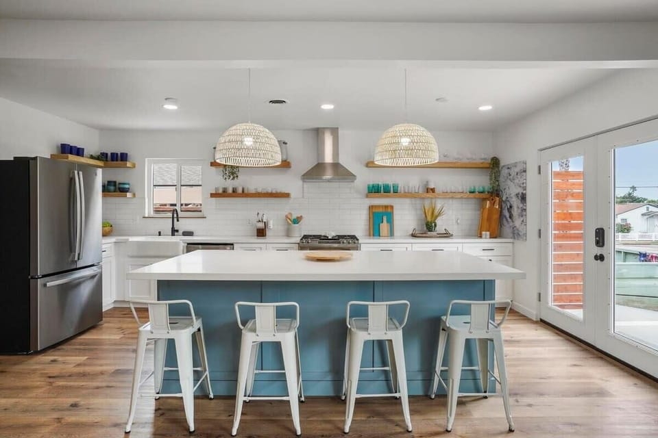 Beautiful Open Concept Kitchen