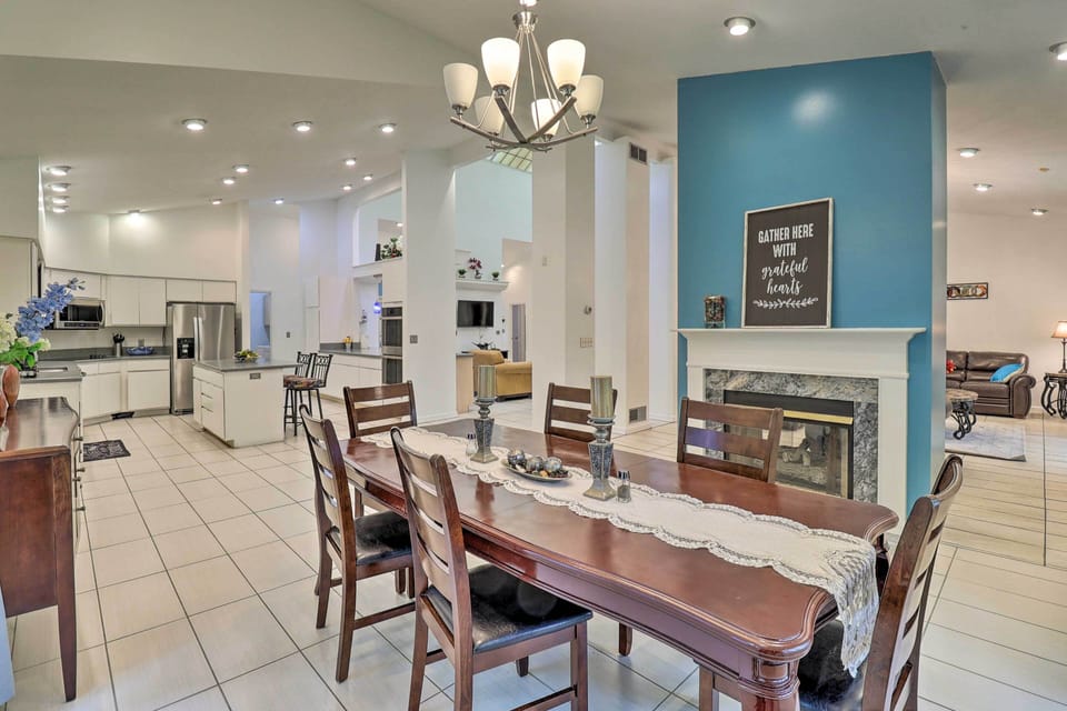Dining Area | Dishware/Flatware | Trash Bags/Paper Towels