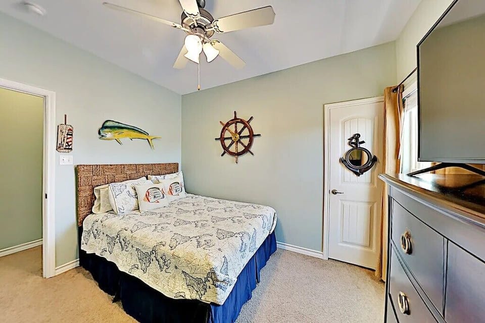 Guest bedroom 2