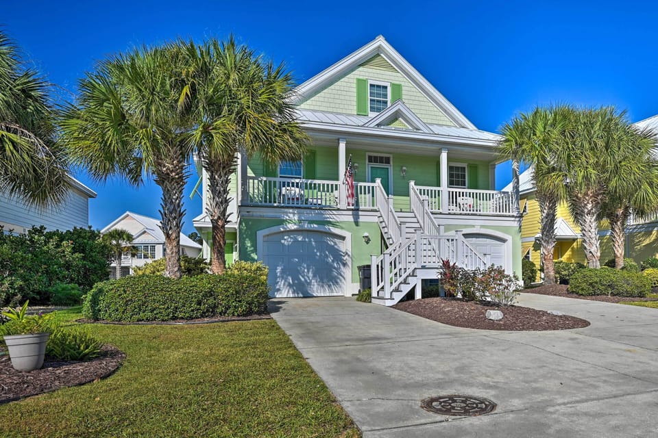 Murrells Inlet Vacation Rental | 5BR | 4.5BA | 2,950 Sq Ft | Stairs Required
