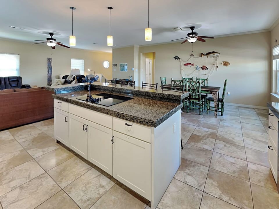 Full Kitchen - Second Floor