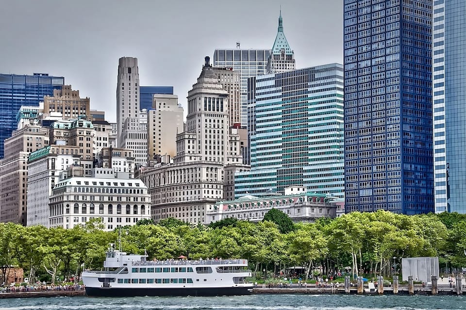Explore the waterfront skyline and feel the city’s energy.