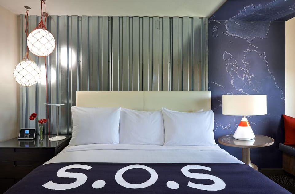 Unit with 1 King Bed