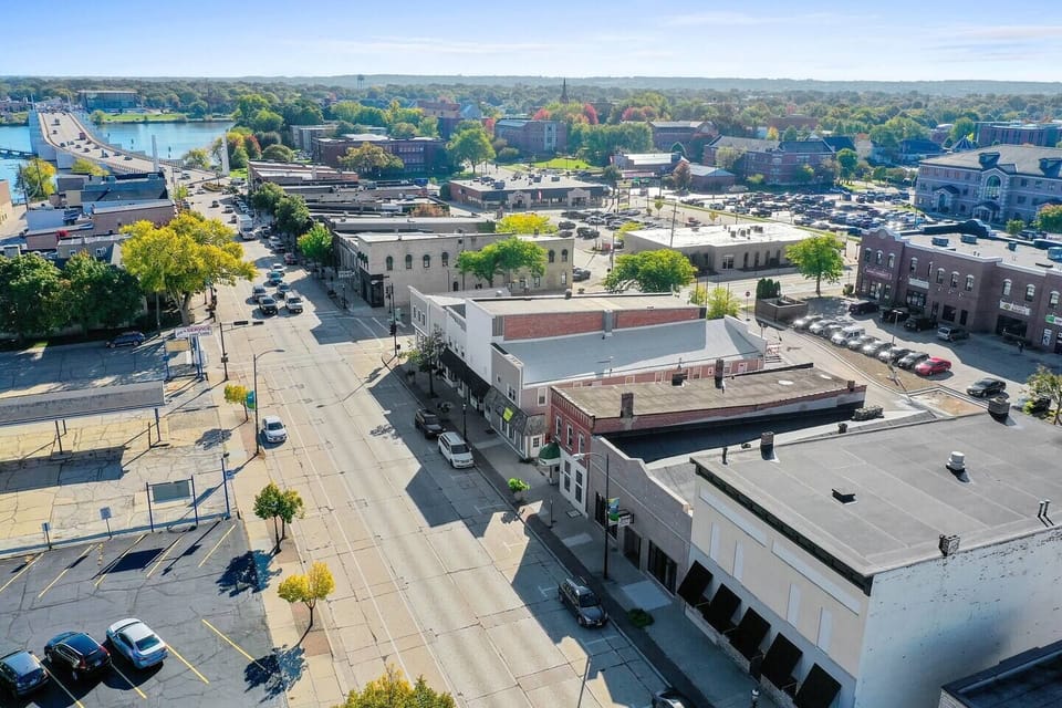 Aerial view of downtown, showcasing the amazing location of this rental!  We are located in the heart of the business district, just steps from dining,  shopping and nightlife as well as the Fox River!