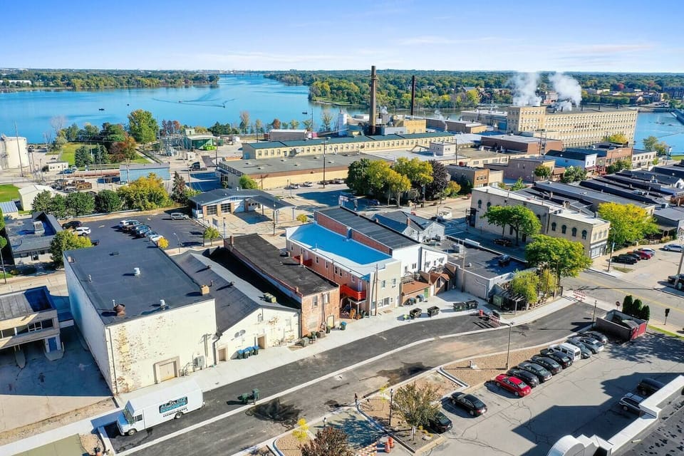 Aerial view of downtown, showcasing the amazing location of this rental!  We are located in the heart of the business district, just steps from dining,  shopping and nightlife as well as the Fox River!