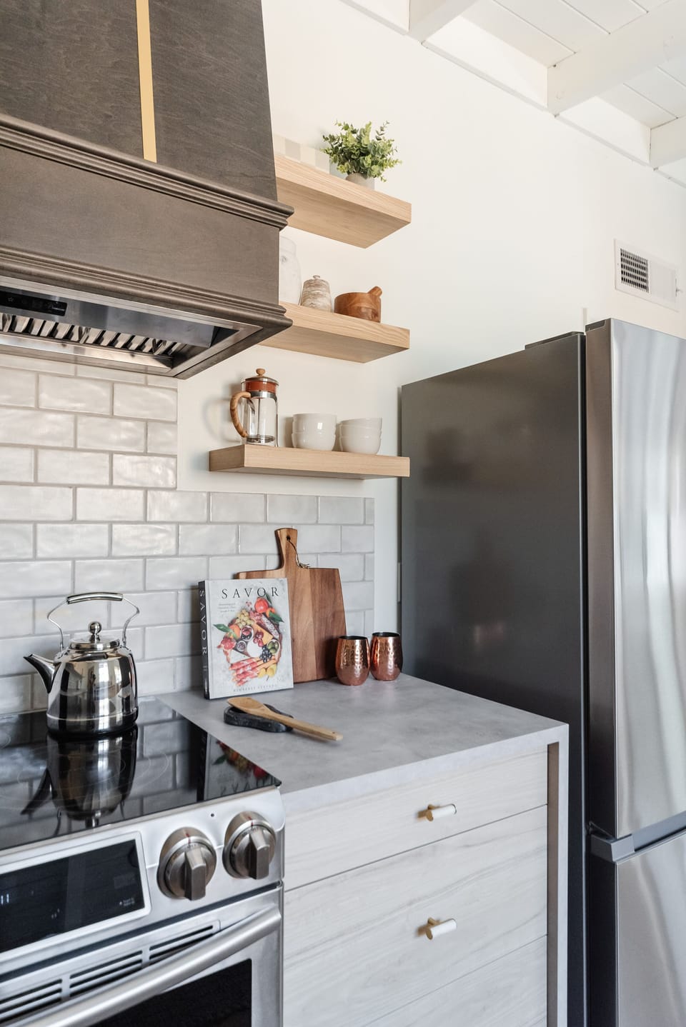 Cook a light meal while being part of the conversation. 