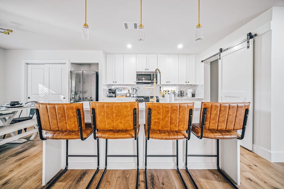 4 barstools for additional seating at kitchen island