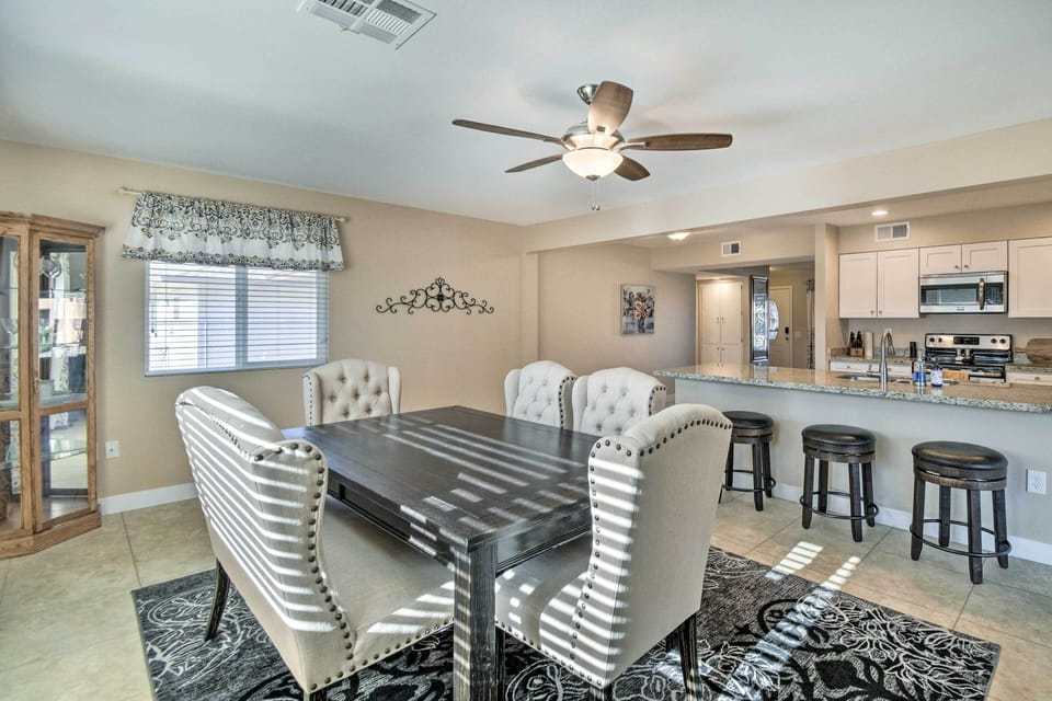 Dining Area | Dining Table | Dishware/Flatware