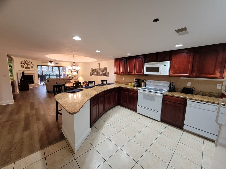 Large kitchen that I try to keep updated with all you might want for cooking. 