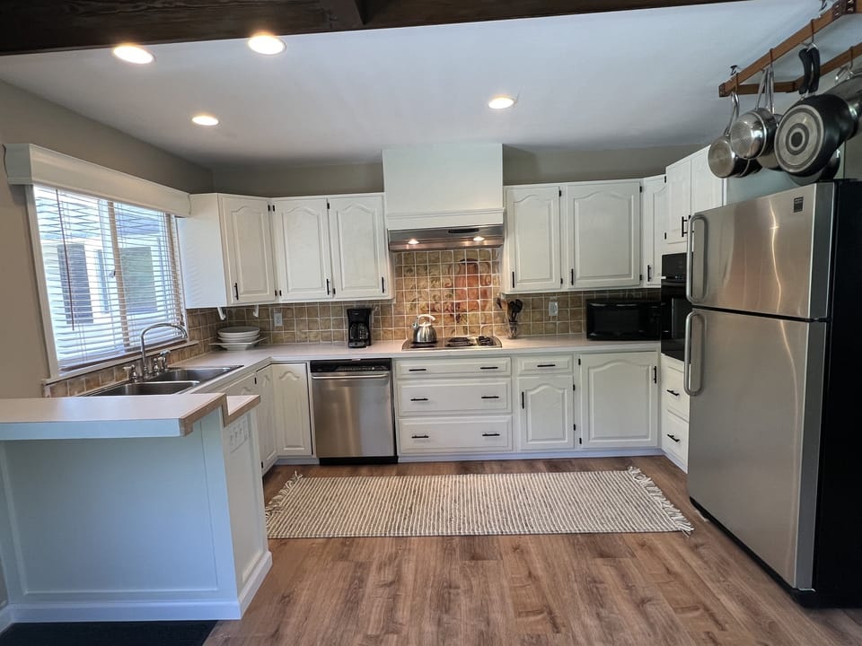 Spacious kitchen