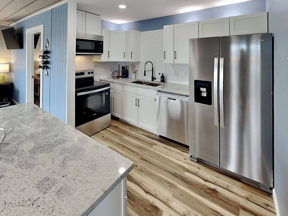 Full Kitchen - Stainless Steel Appliances - Second Floor