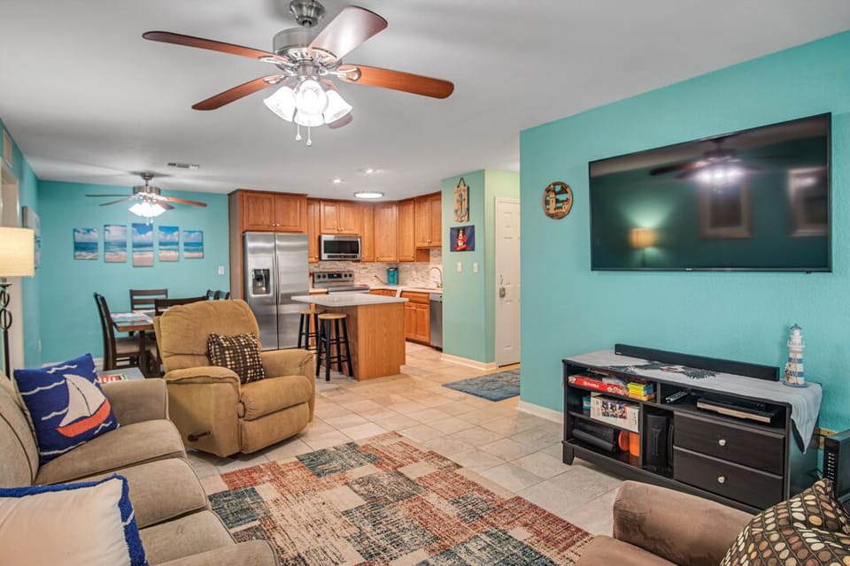 Bring the whole gang together in our spacious, modern living room.