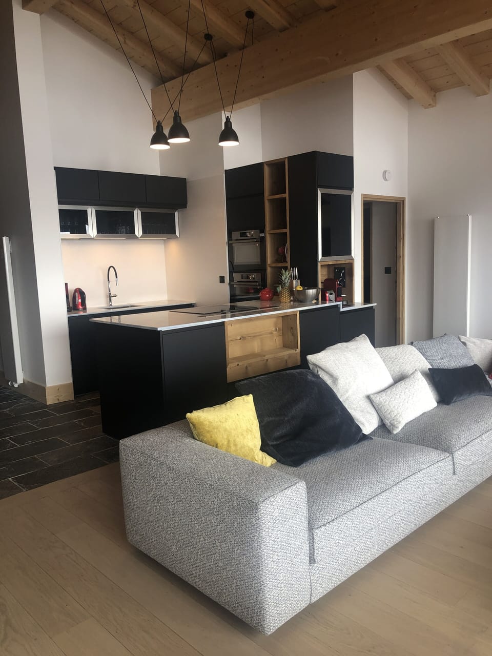 Smart TV, fireplace, foosball, books