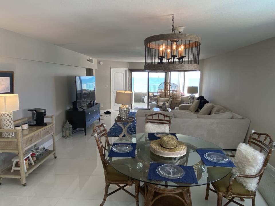 Spacious living area!