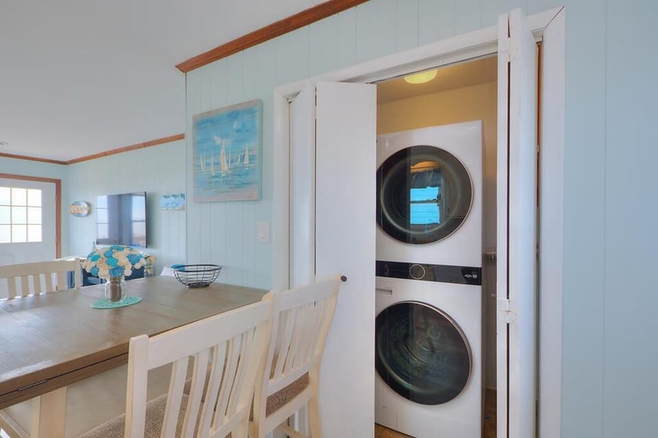 Laundry Area
GW 1.2023