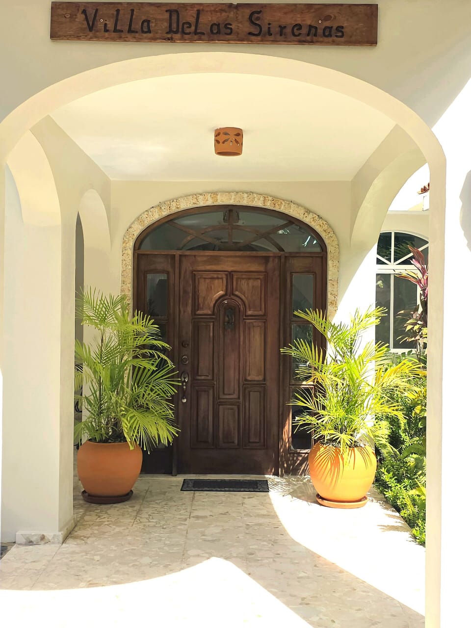 Your entry way to a peaceful, Dominican vacation!