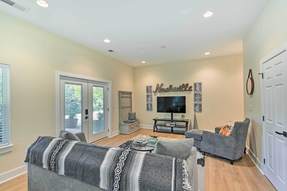 Pegram Vacation Rental | 1BR | 1BA | 750 Sq Ft | Step-Free Access