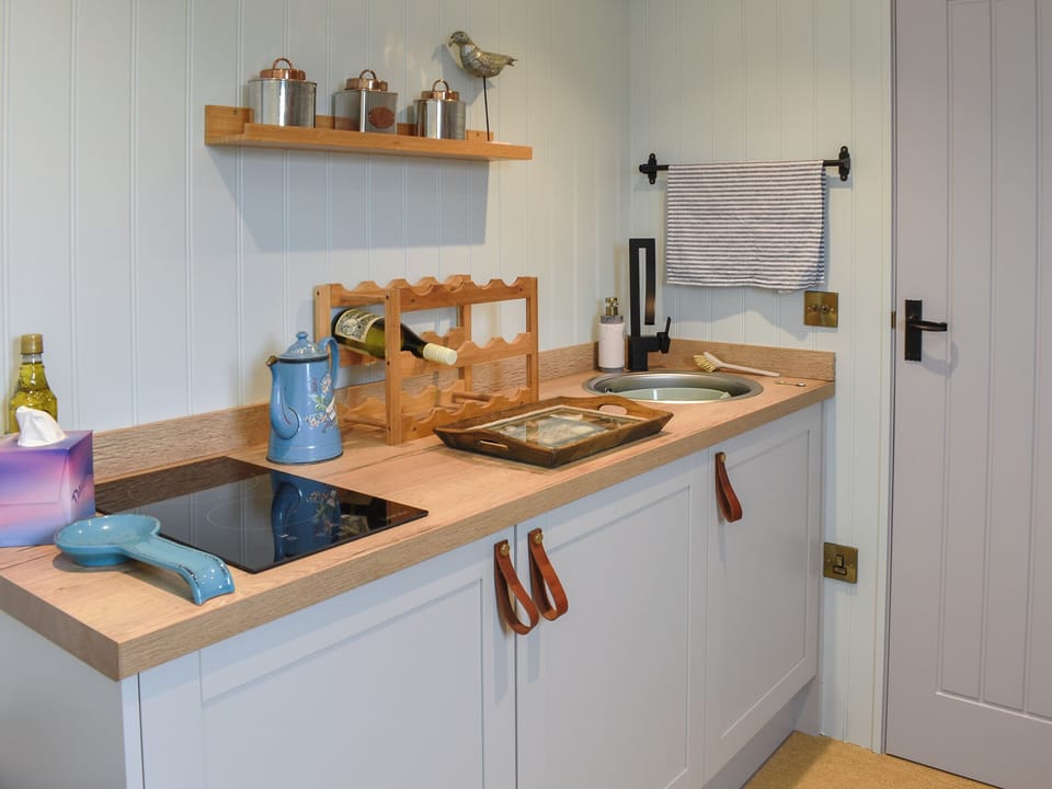 Kitchen area | Shepherd&rsquo;s Beachhouse - Pagham Retreats, Pagham, Near Bognor Regis 