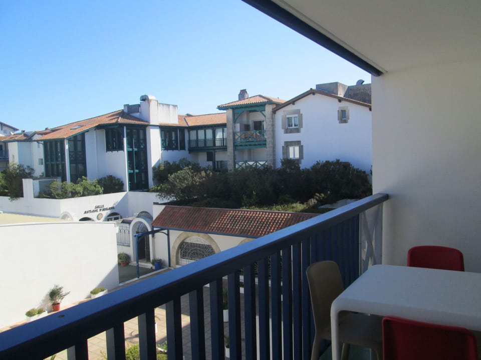 Enjoy the sun from your Patio View Terrace or Balcony. 
