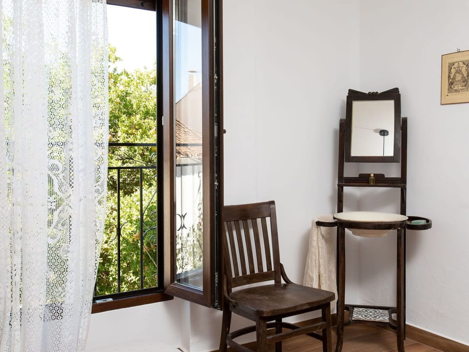 Furniture, Wood, Picture Frame, Interior Design, Building, Window, Floor, Chair, Flooring