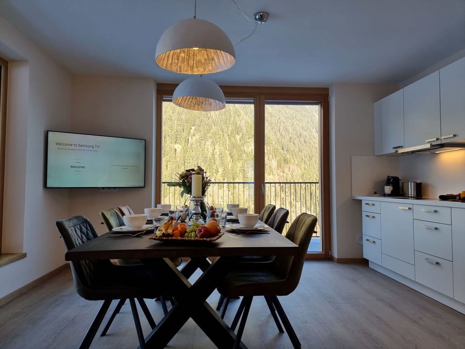 Furniture, Table, Cabinetry, Property, Wood, Chair, Lighting, Interior Design, Window, Shade