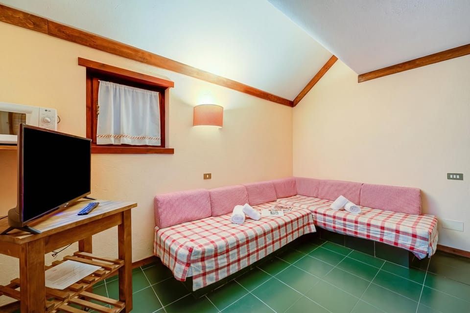 Living and dining room