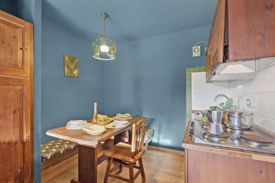 Kitchen and dining area