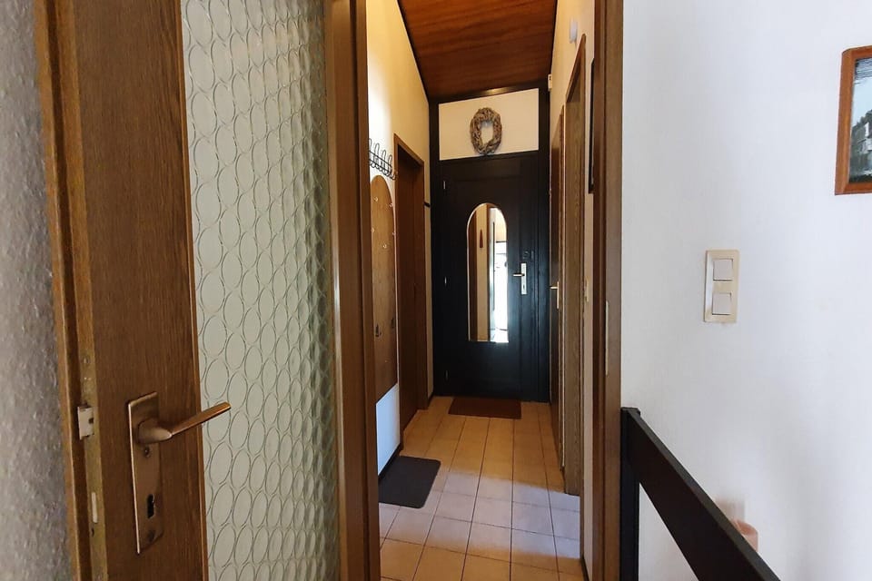Entrance / Reception