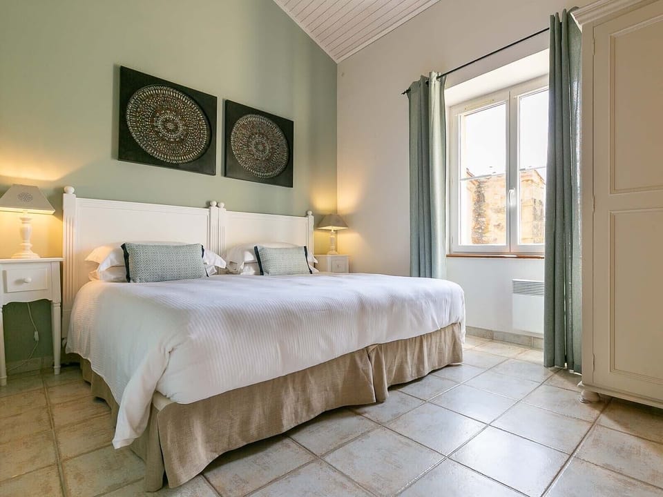 Bedroom 3 poolside with own wet room