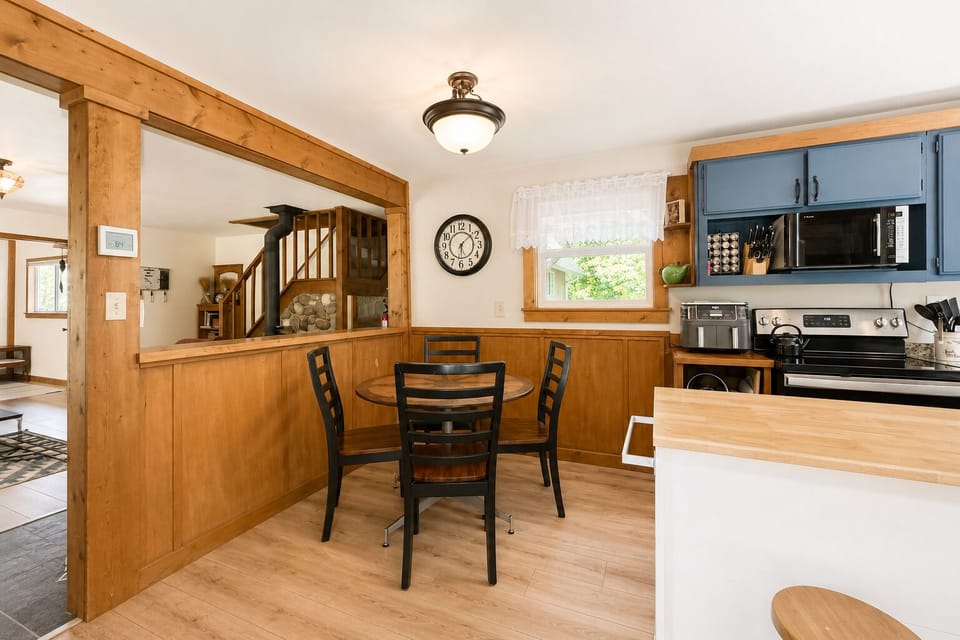 Dining Area is located in the kitchen