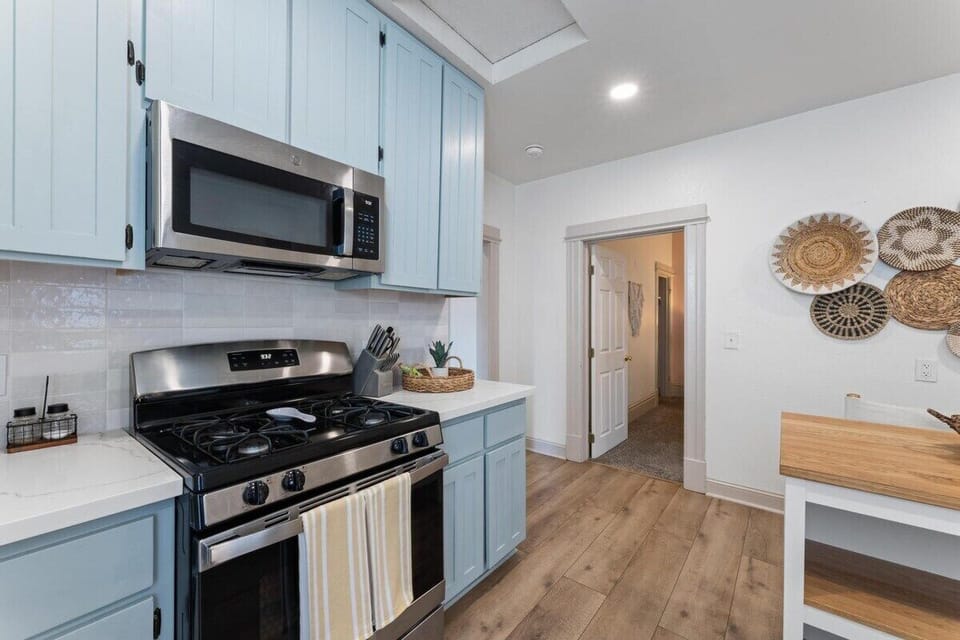 Fully stocked kitchen