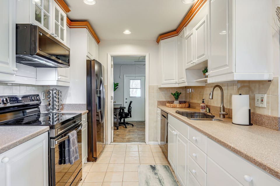Kitchen | Cooking Basics Supplied