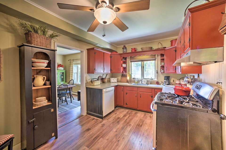 Kitchen | Keurig & Drip Coffee Makers | Toaster