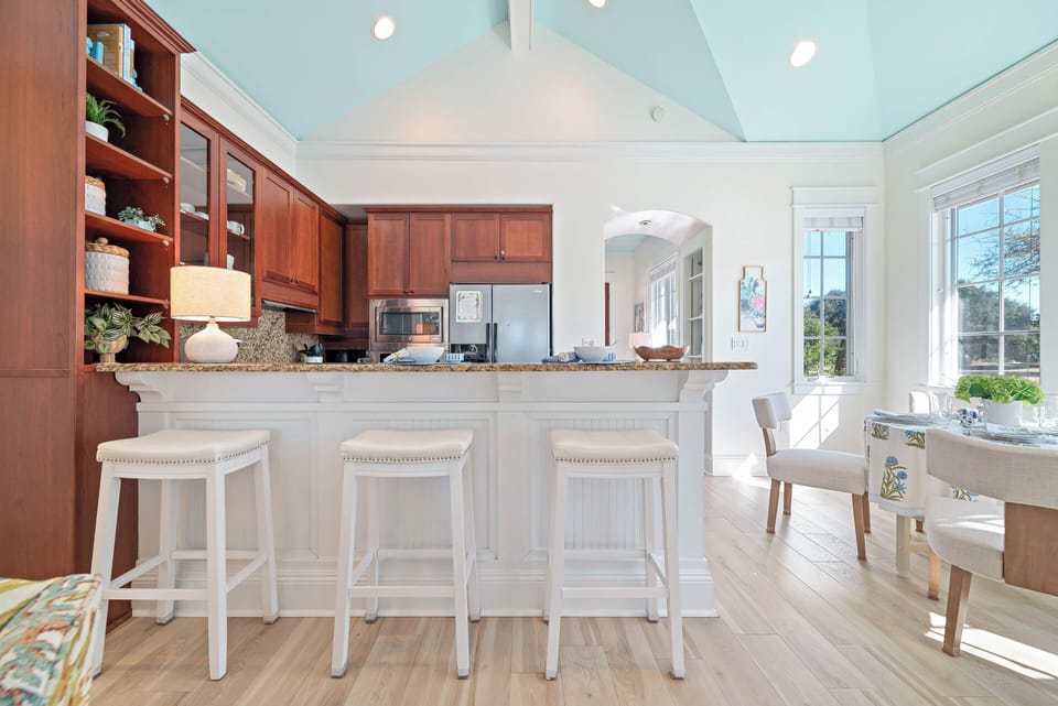 Breakfast bar