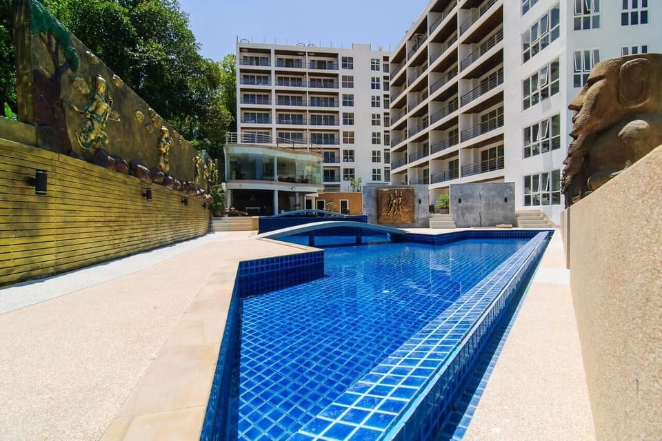 Hillside Condo - suite with a tropical forest view (9759)