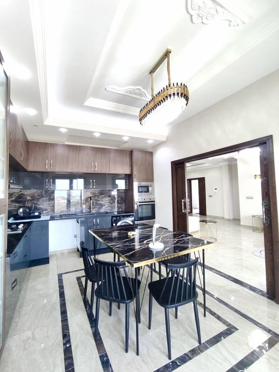 Main Kitchen