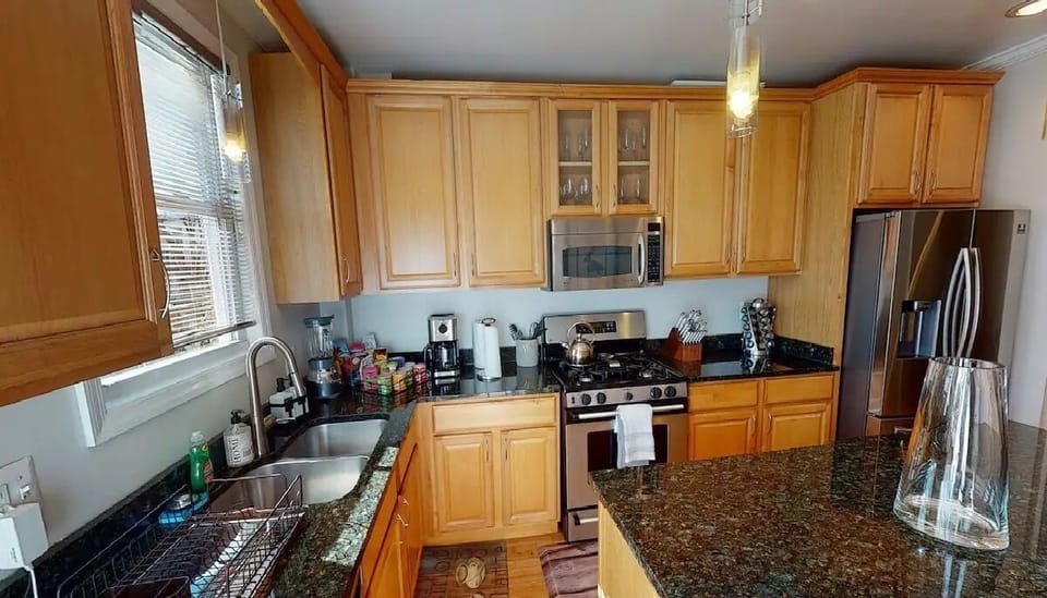A view of the kitchen