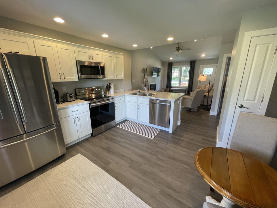 Kitchen/living space.