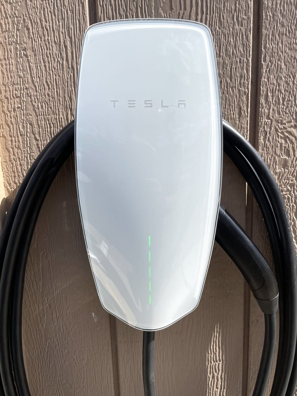 Tesla Wall Connector