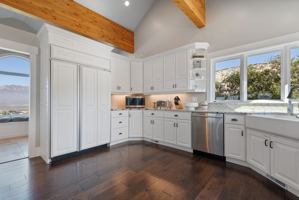 Professional Wolf and SubZero appliances in this beautiful Chef's Kitchen.
