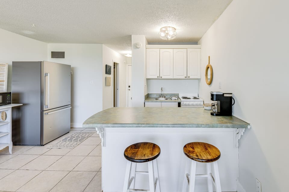 Kitchen | Cooking Basics | Coffee Maker | Ice Maker
