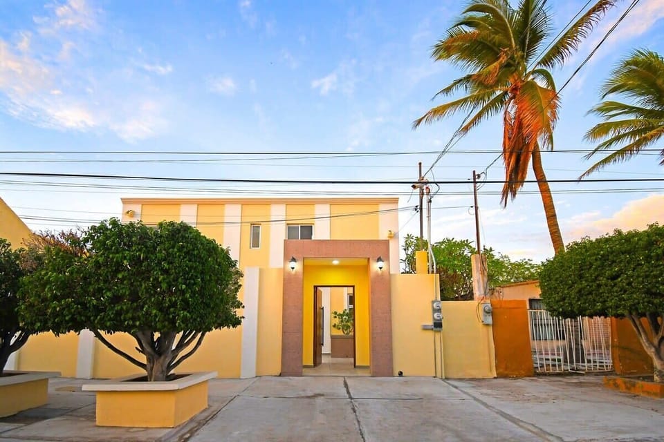Welcome to your home-away-from-home, located in the heart of downtown La Paz.